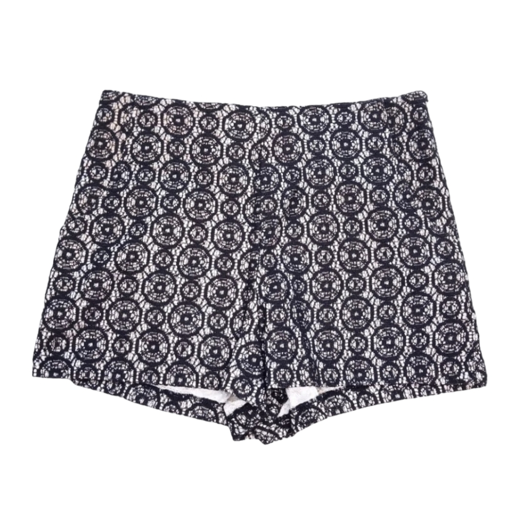 Alythea Medium Black Lace Overlay Mid Rise Casual Slack Shorts w/ Pockets